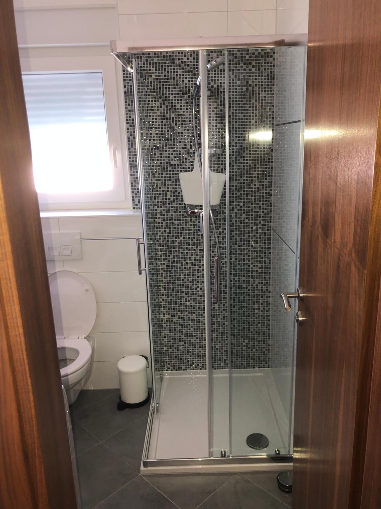 Apartmani Gavran Sukošan 外观 照片