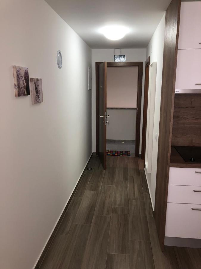 Apartmani Gavran Sukošan 外观 照片