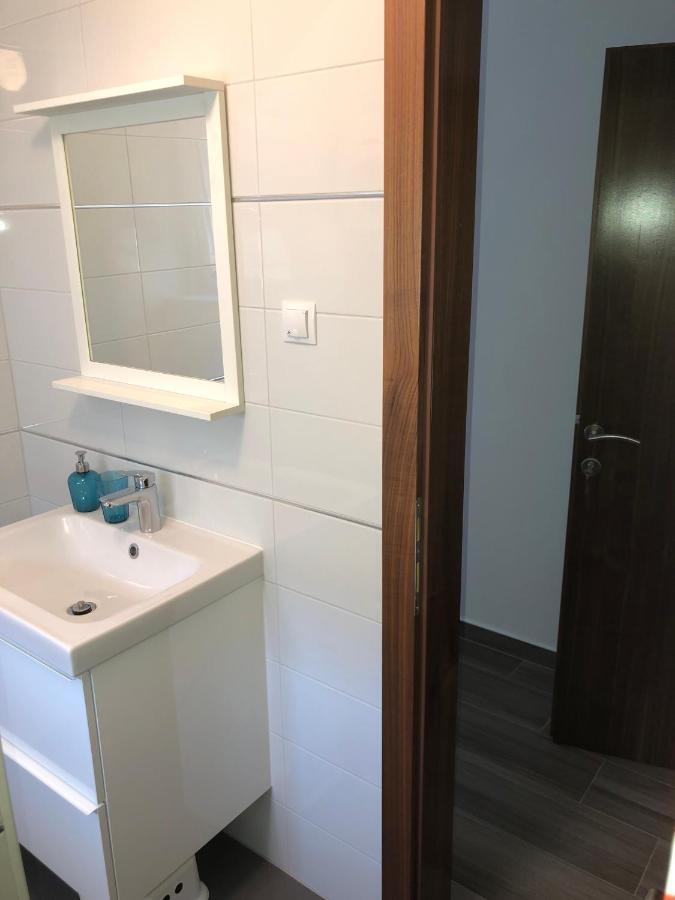 Apartmani Gavran Sukošan 外观 照片